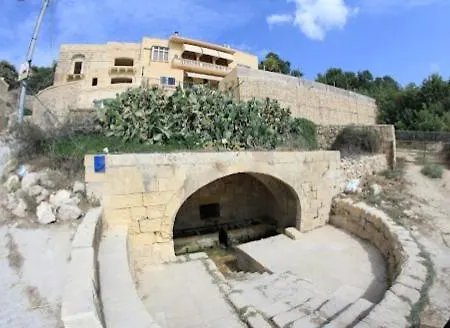 Appartamento Bellvue Maisonette In With Valley Views Kerċem