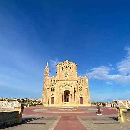 Quiet Countryside Escape In Gozo - Valley Views - 5 Mins To Victoria *