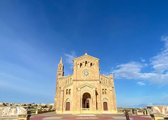 Bellvue Maisonette In With Valley Views *